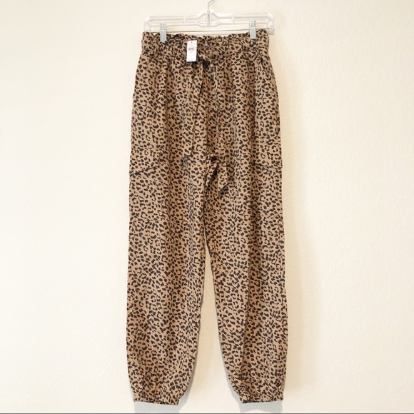 aerie Pants - New Aerie leopard cargo joggers